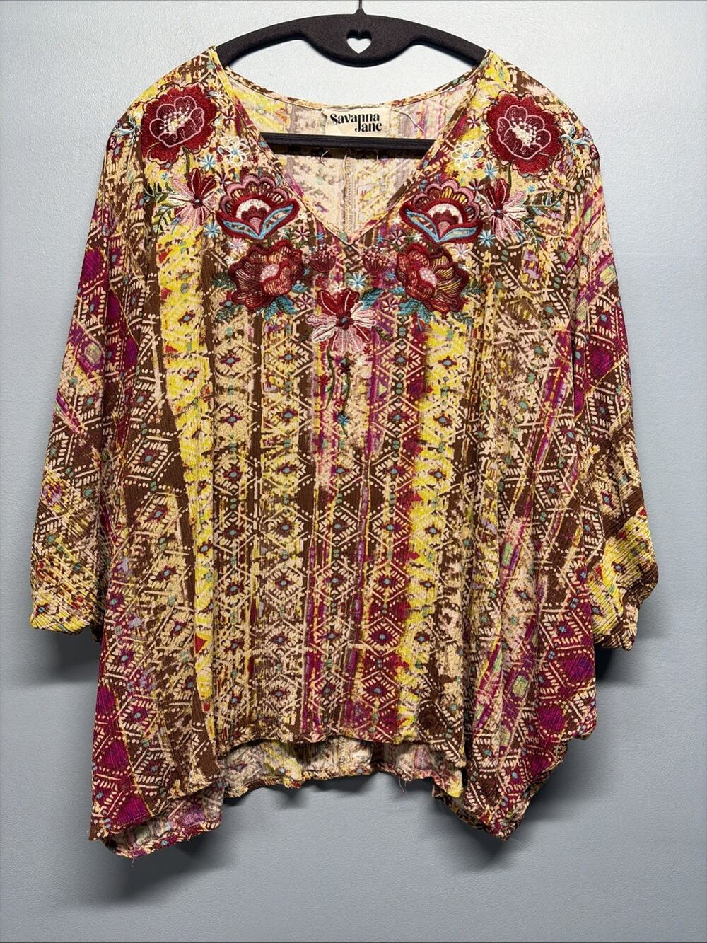 SAVANNA JANE -Embroidered Floral Bohemian Tunic V-Neck Short Sleeve Top -Medium